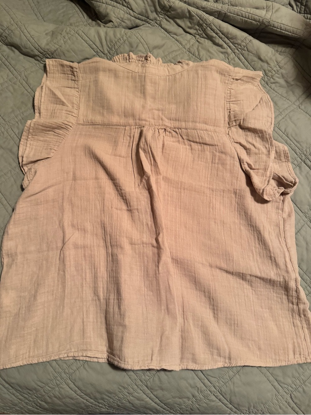 H&M Ruffle Sleeve Button-Down Top - Picture 3 of 3